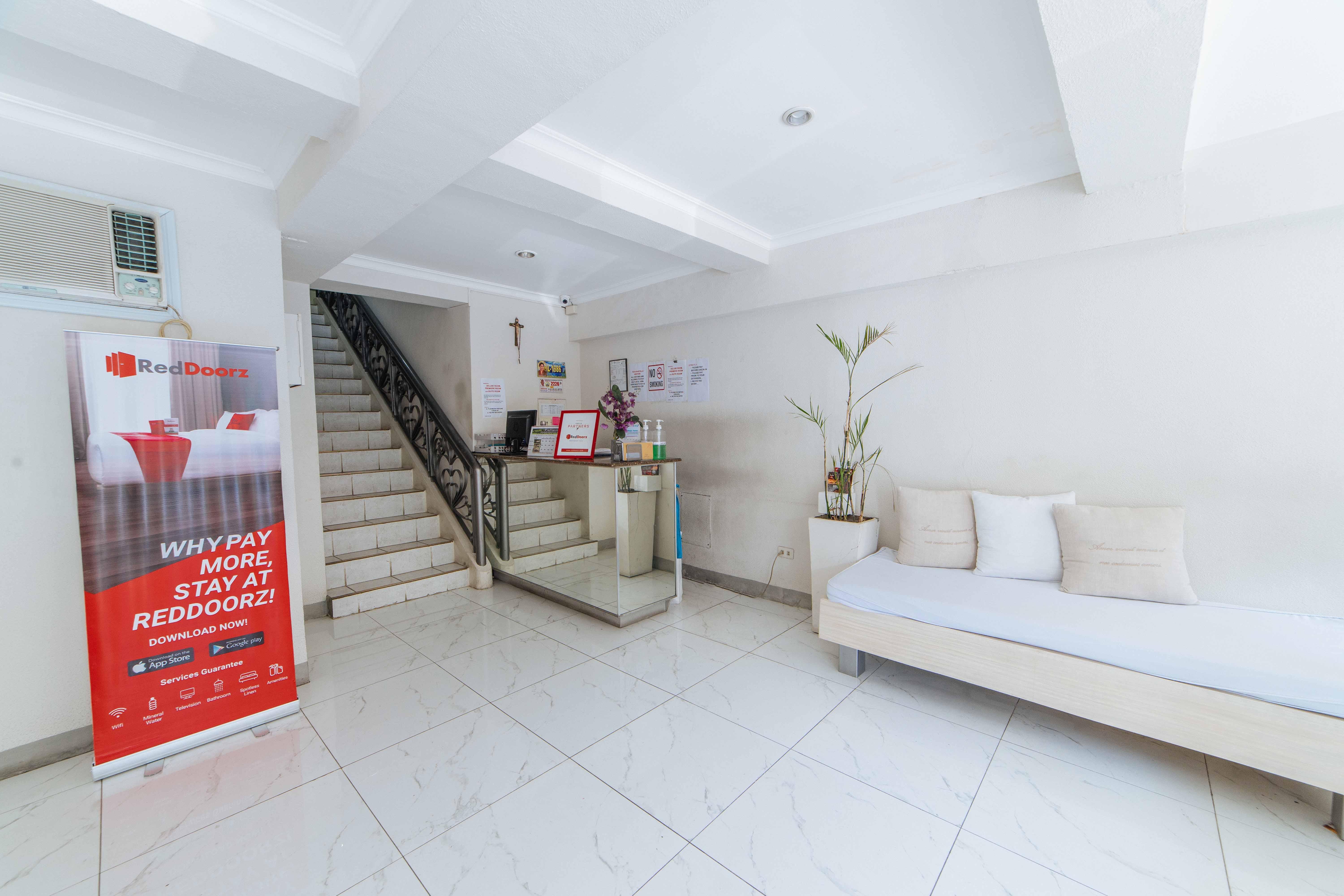 Reddoorz At Samat Mandaluyong Hotel Ngoại thất bức ảnh