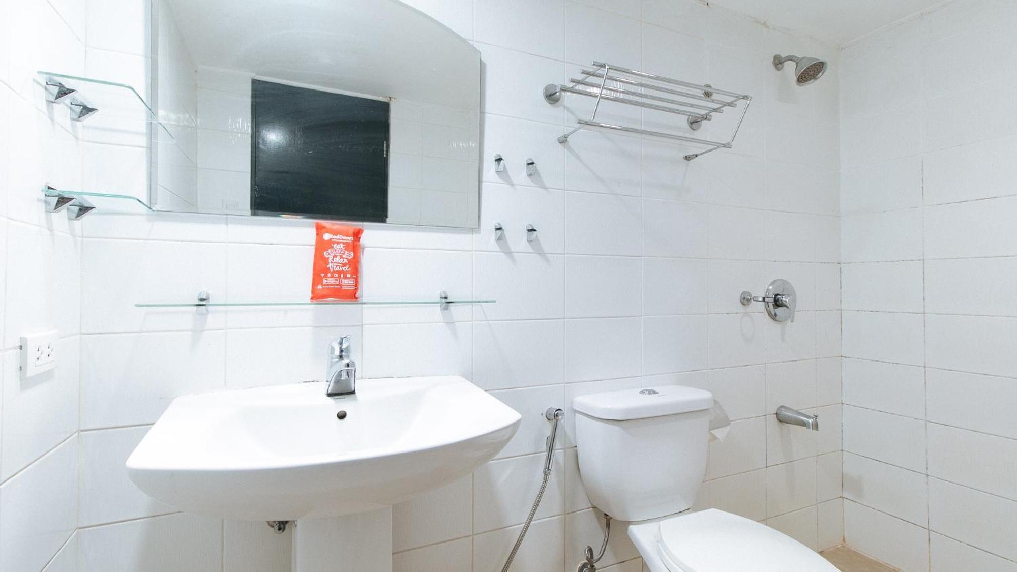 Reddoorz At Samat Mandaluyong Hotel Ngoại thất bức ảnh
