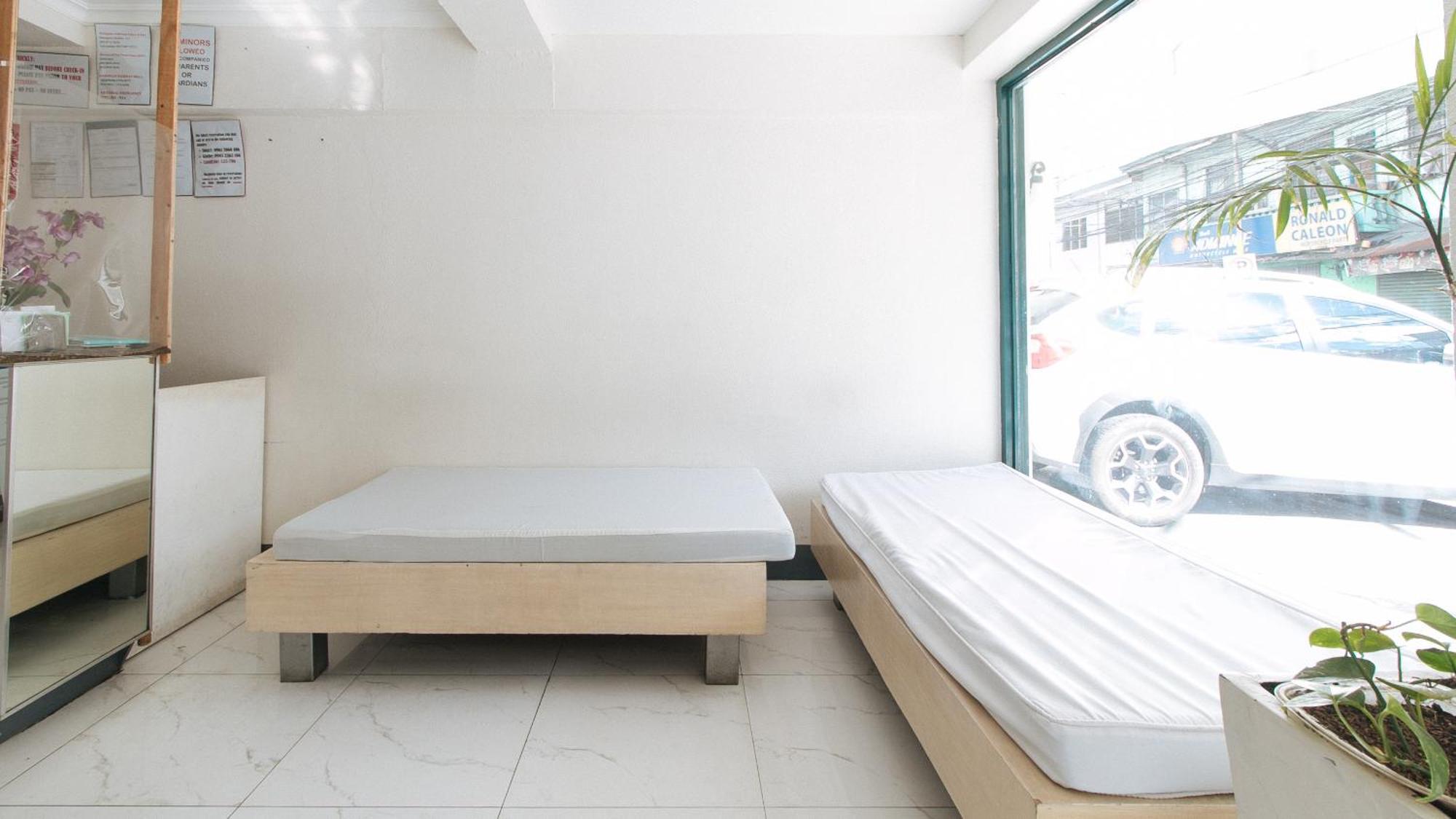 Reddoorz At Samat Mandaluyong Hotel Ngoại thất bức ảnh