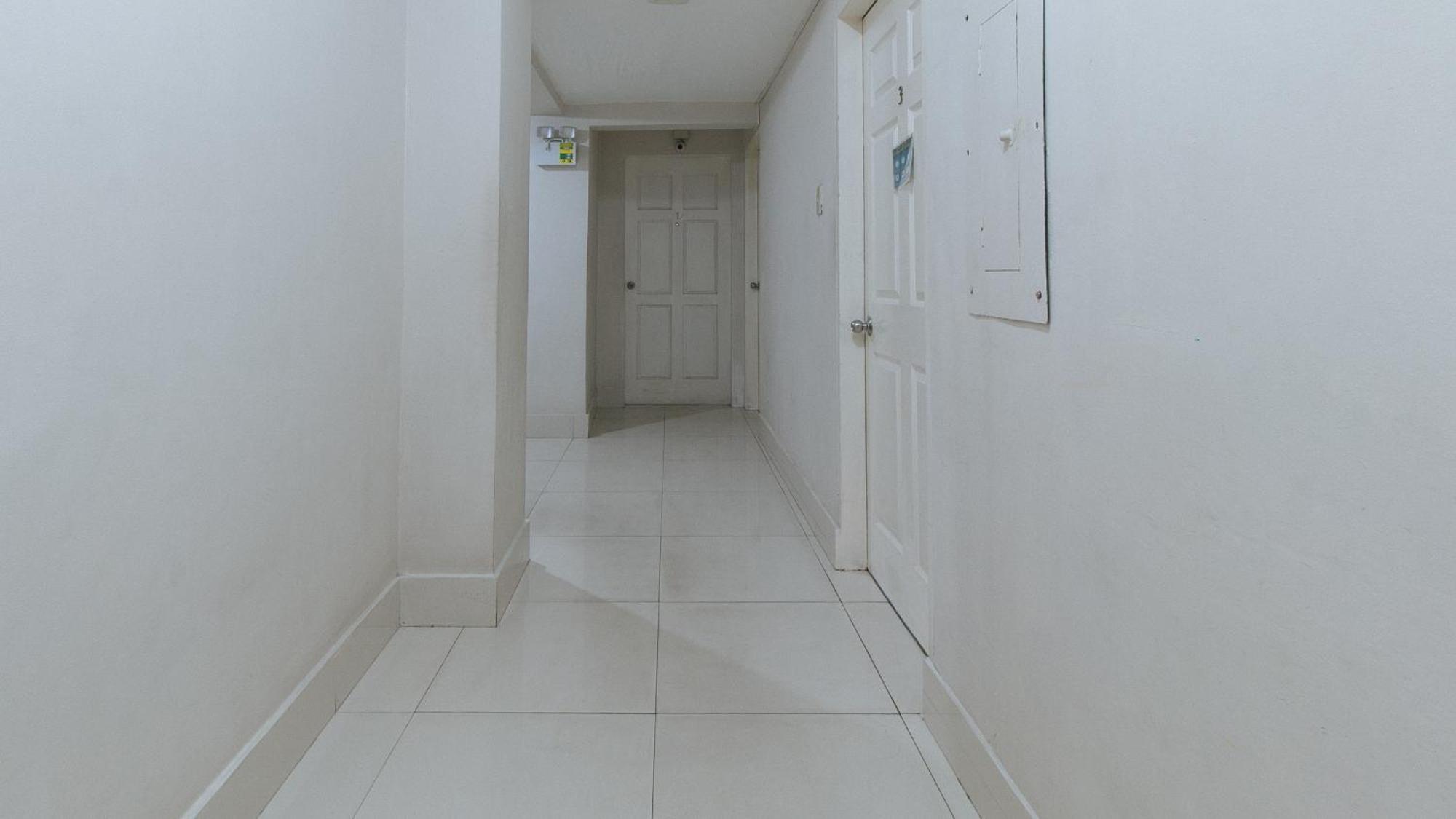 Reddoorz At Samat Mandaluyong Hotel Ngoại thất bức ảnh